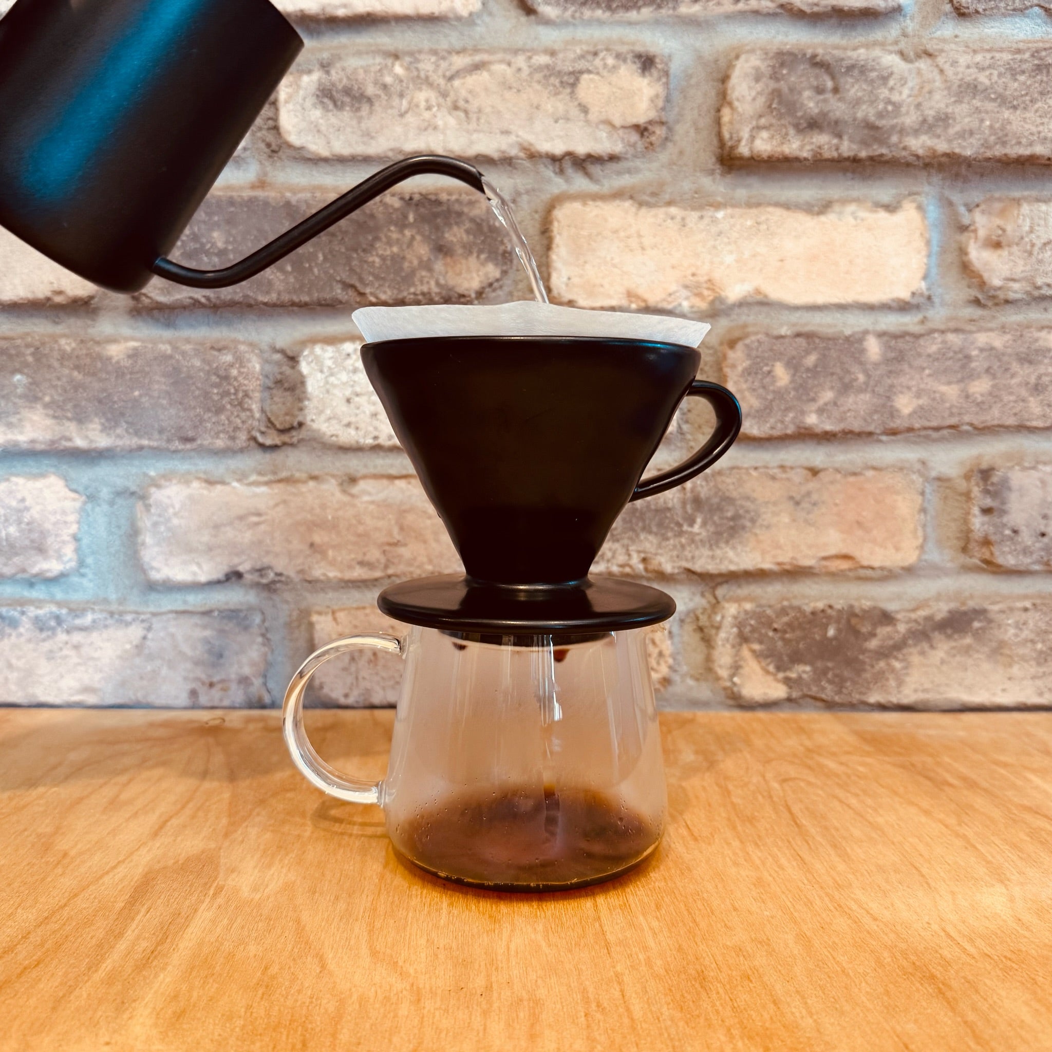 Hario V60 pour-over brewing method highlighting clarity and bright flavours